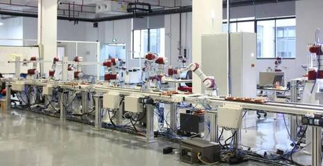 節(jié)卡機(jī)器人助力機(jī)器人大賽，推動(dòng)技術(shù)研發(fā)創(chuàng)新